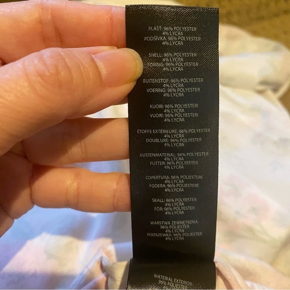 NWT~NEEDLE & THREAD Ruched Enchanted Garden Crepe Gown in Multi Floral Size 4 - Picture 13 of 14